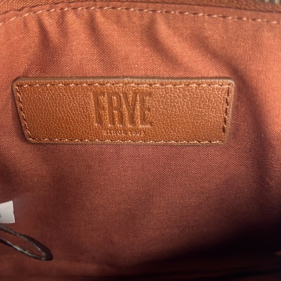 Frye Brown Leather Wristlet like new - Picture 7 of 10